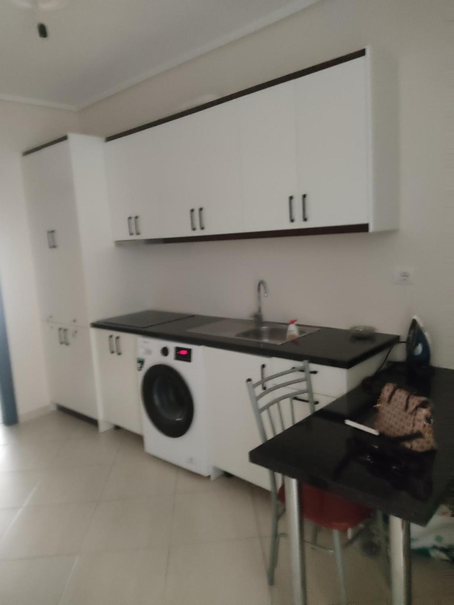 Lukova Center Apartments Bagian luar foto