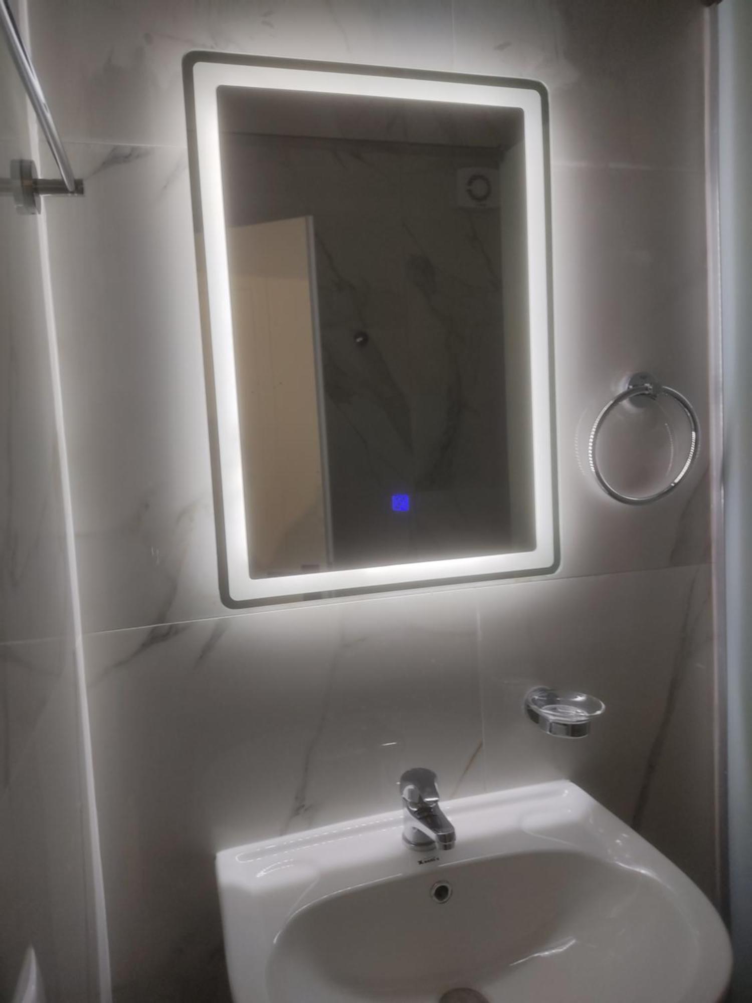 Lukova Center Apartments Bagian luar foto